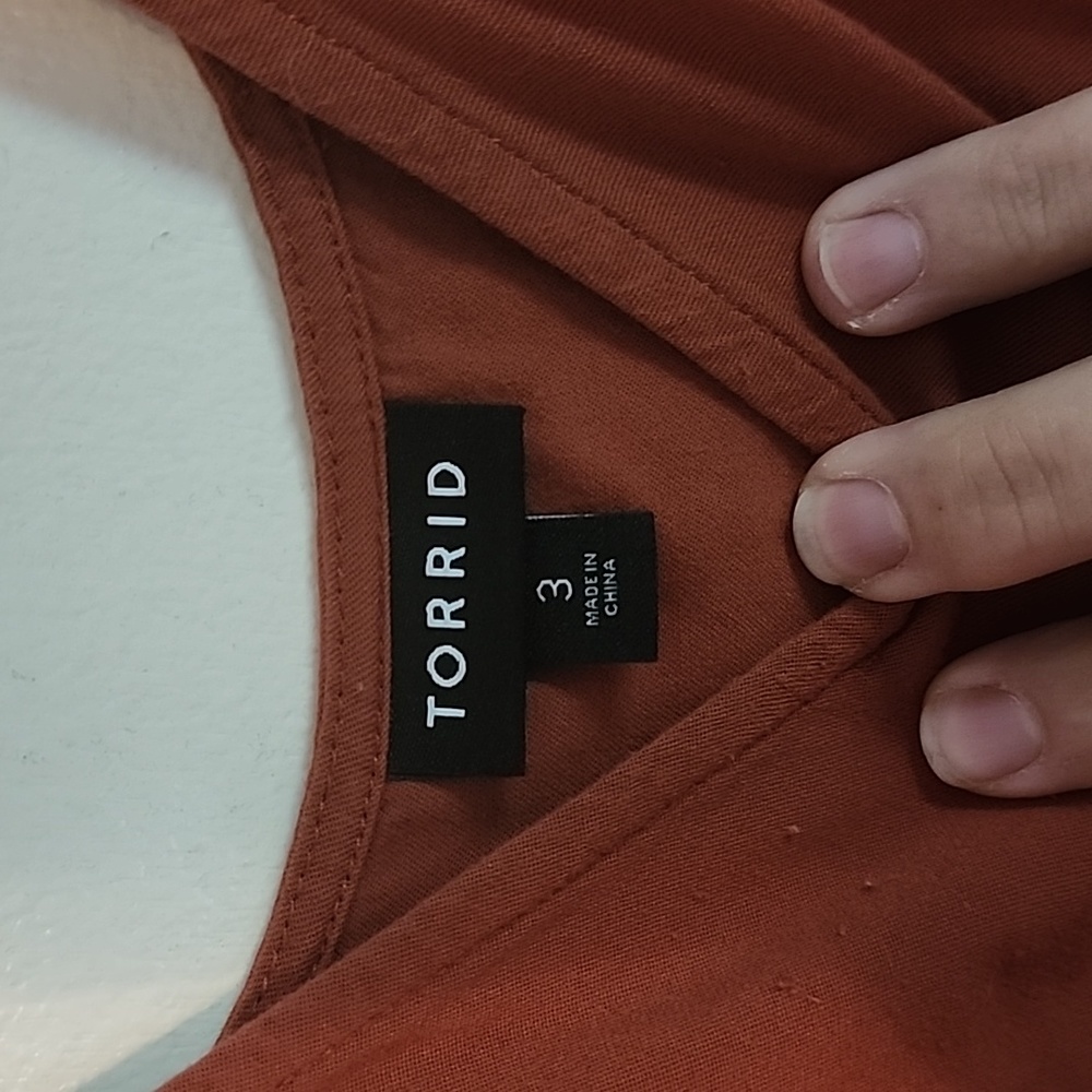 Torrid Tank Top - Picture 2 of 2